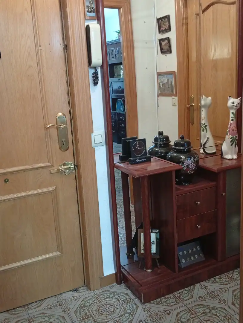 Wohnung zum Verkauf in Ciudad Real mit Klimaanlage, Terrasse und Möbliert
