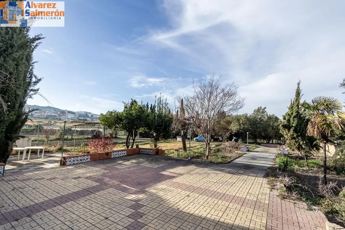 Country homes for sale in Calle CAJAR, Barrio de la Vega