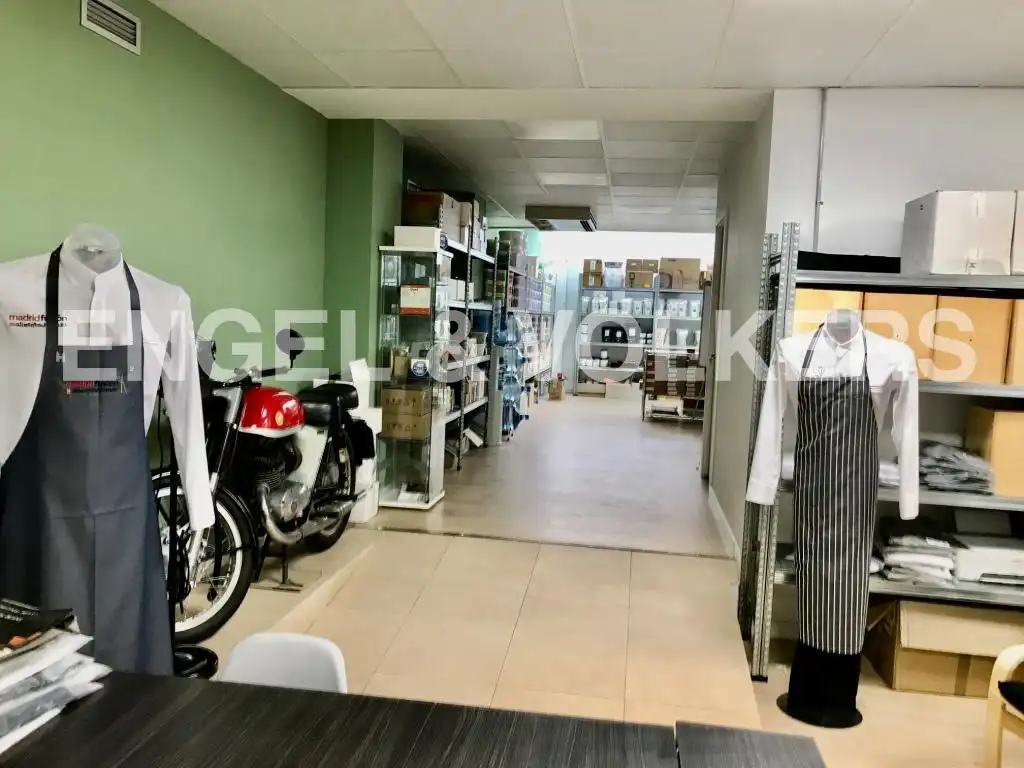 Oficina en venta en Barcelona con Terraza