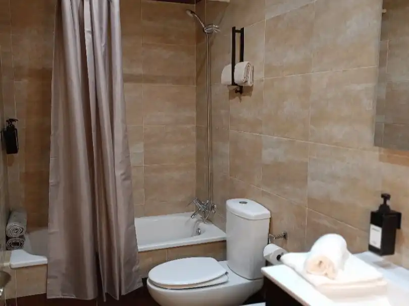 Bathroom of Flat for sale in Monachil  with Air Conditioner