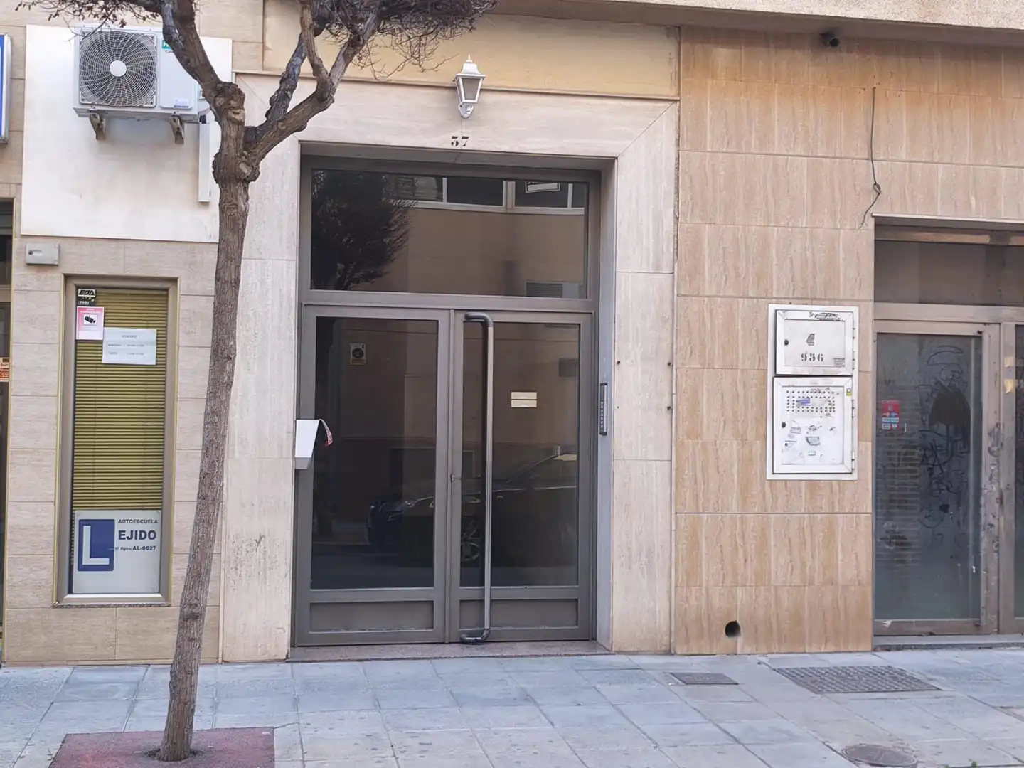 Local comercial de lloguer a El Ejido Ciudad, imagen 3