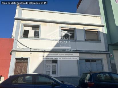 Vista exterior de Casa o xalet en venda en Santa Lucía de Tirajana amb Terrassa