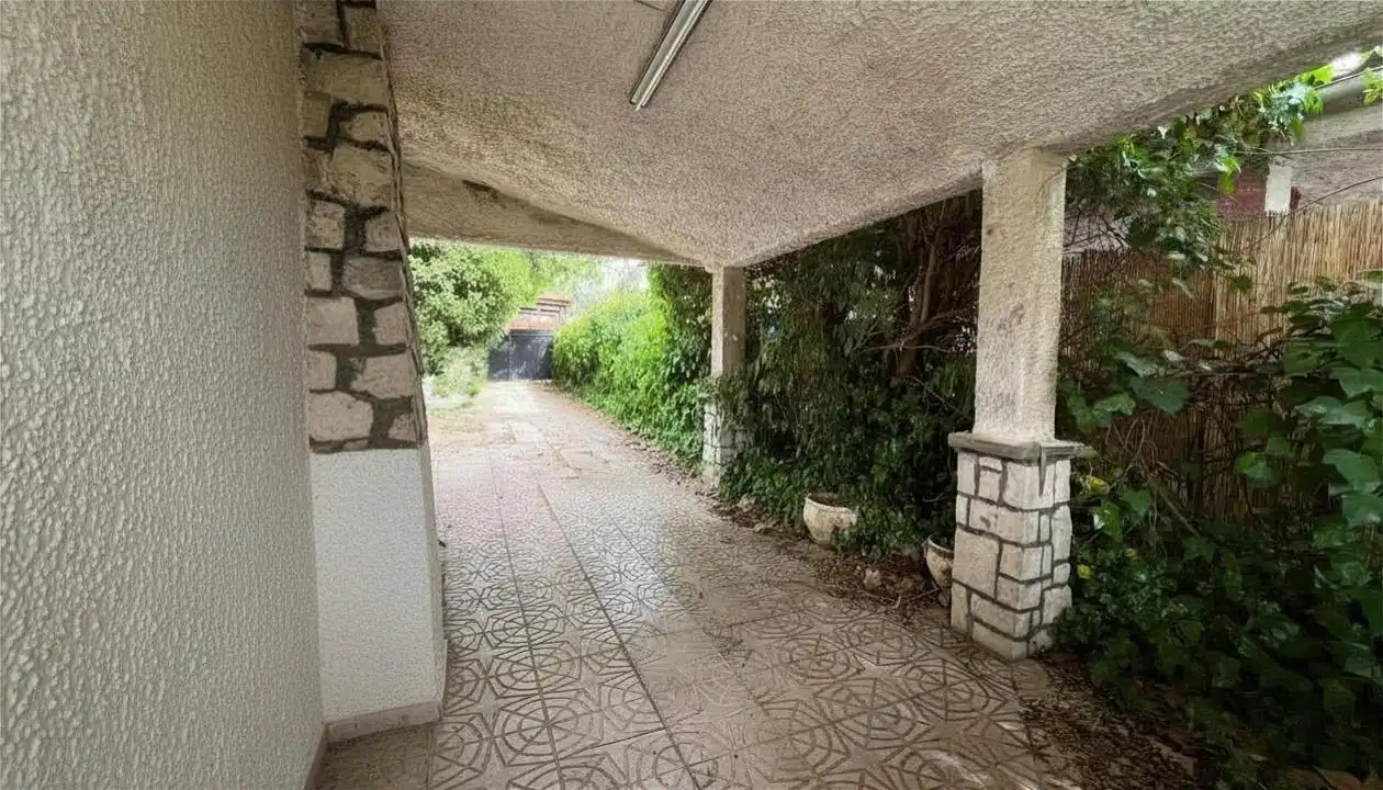 Vista exterior de Casa adosada en venta en Arganda del Rey con Calefacción, Jardín privado y Piscina comunitaria