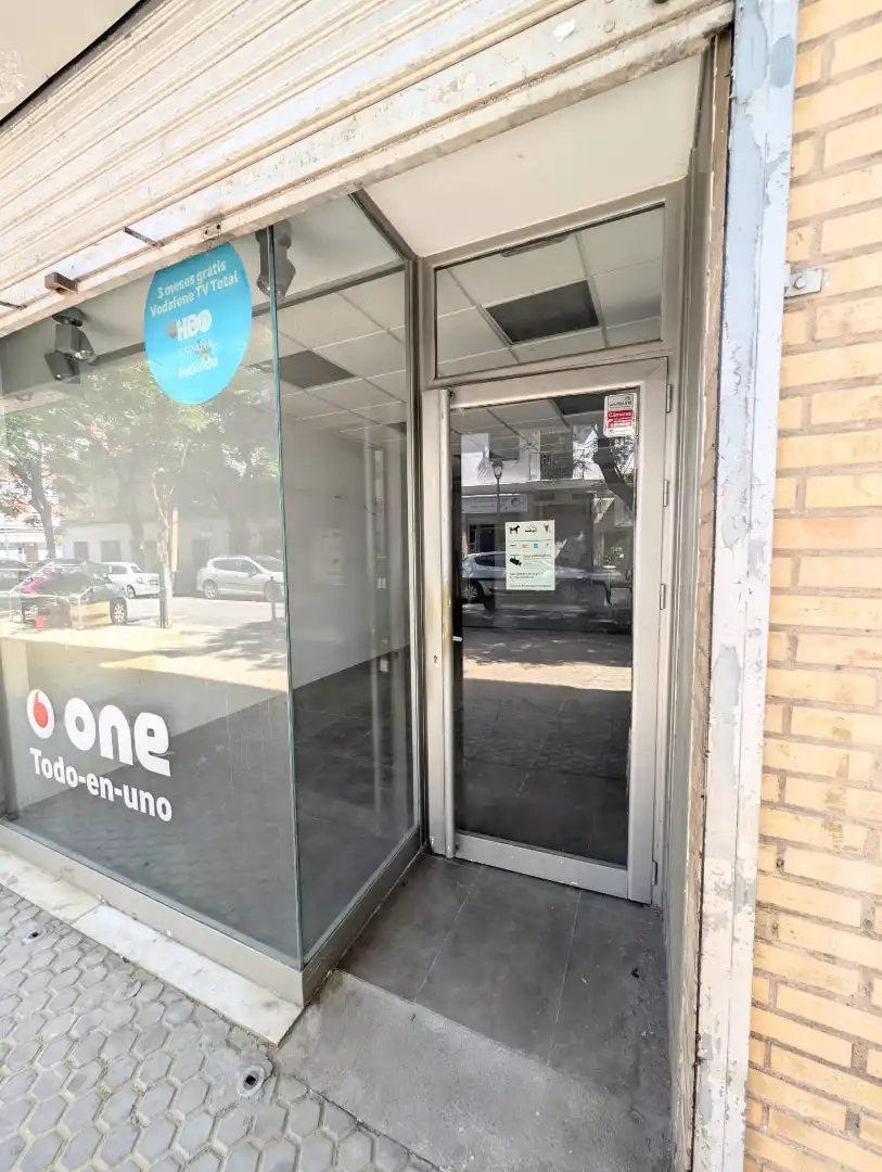 Local de lloguer en Sevilla amb Aire condicionat