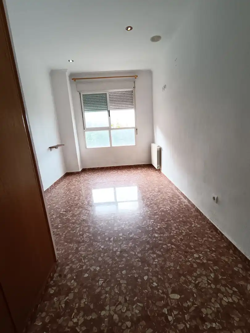 Dormitori de Pis en venda en Vila-real amb Aire condicionat, Calefacció i Terrassa