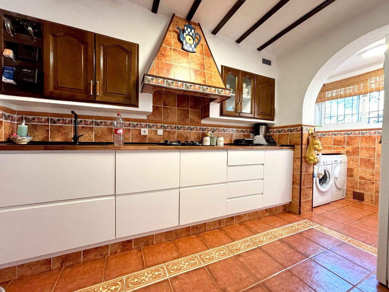 Kitchen of Duplex for sale in Benalmádena  with Air Conditioner and Furnished