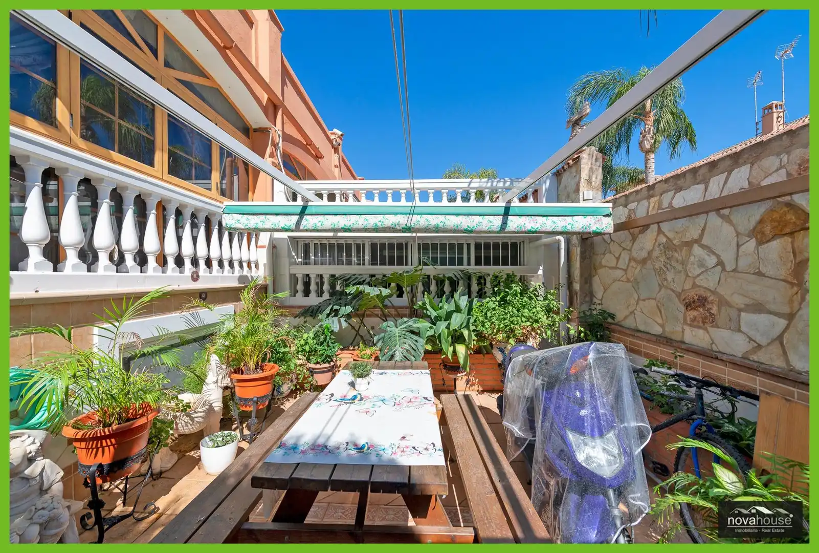 Terraza de Casa o chalet en venta en Torremolinos con Aire acondicionado, Jardín privado y Trastero