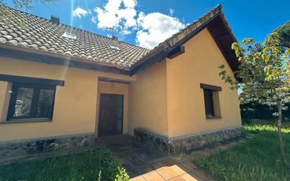 Exterior view of House or chalet for sale in Collado Mediano  with Private garden, Storage room and Jacuzzi