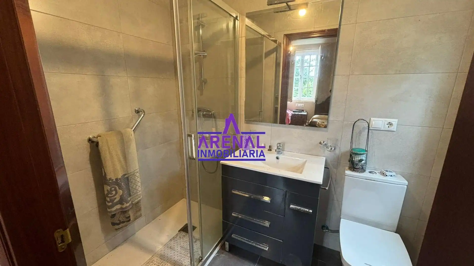 Bany de Casa o xalet en venda en Ribeira amb Jardí privat