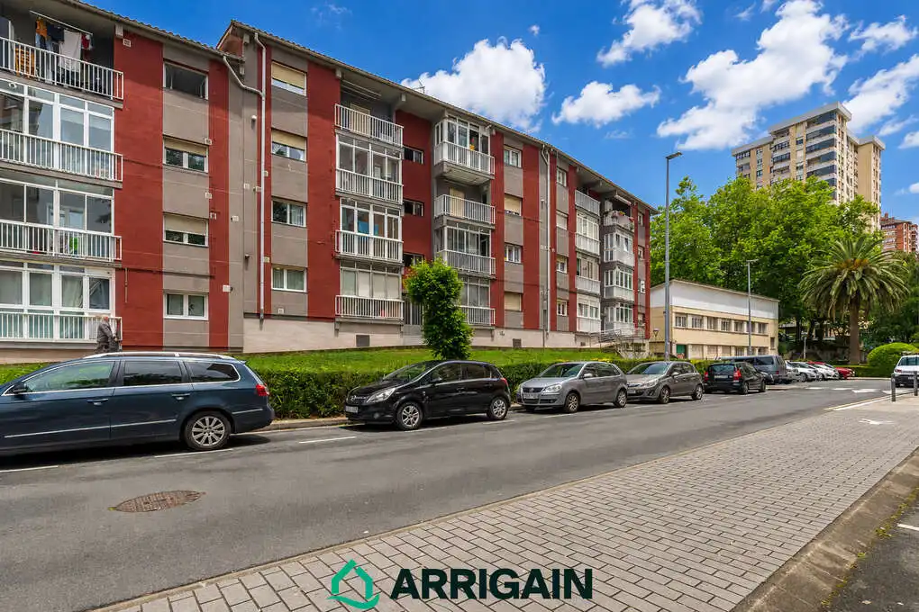 Vista exterior de Piso en venta en Donostia - San Sebastián  con Calefacción y Terraza