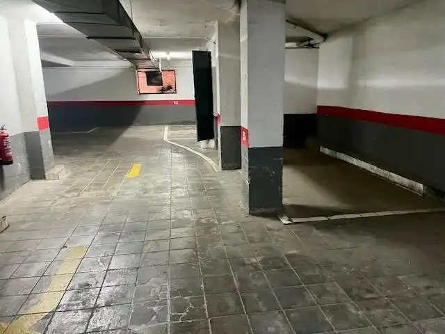 Parking de Garaje en venta en Esplugues de Llobregat