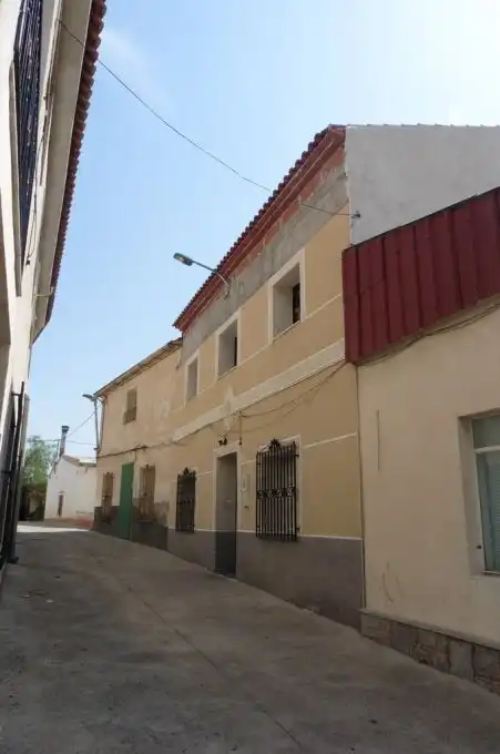 Adossat en venda a Abanilla