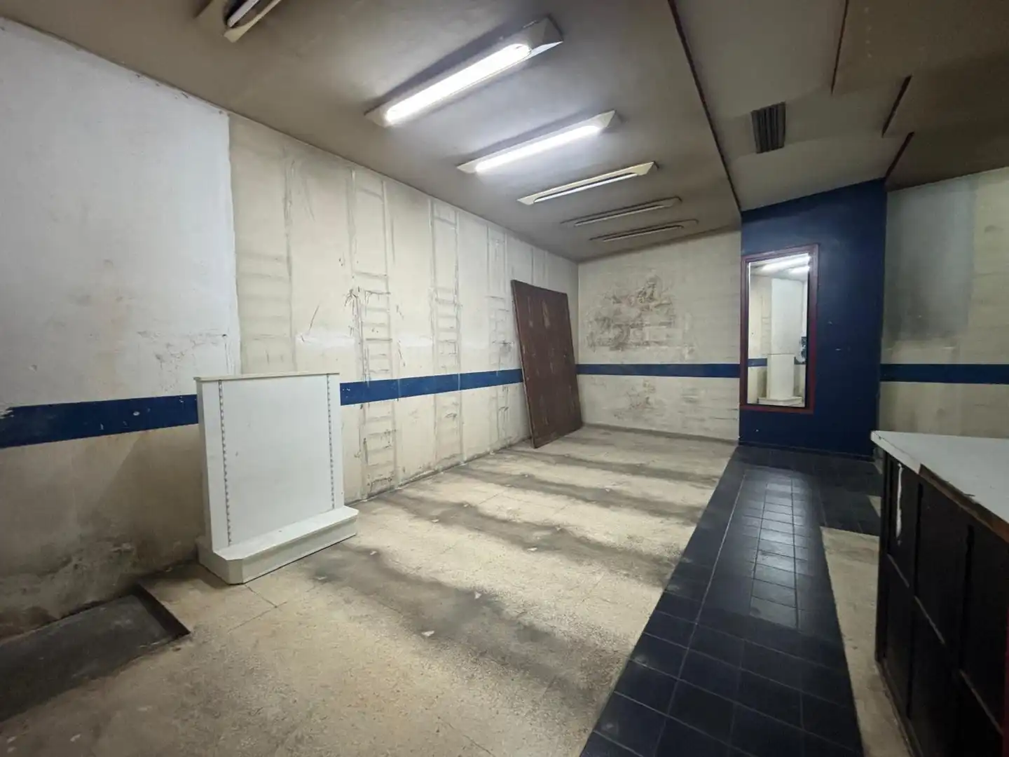 Business premises for sale in Avenida Ronda de los Tejares, imagen 3