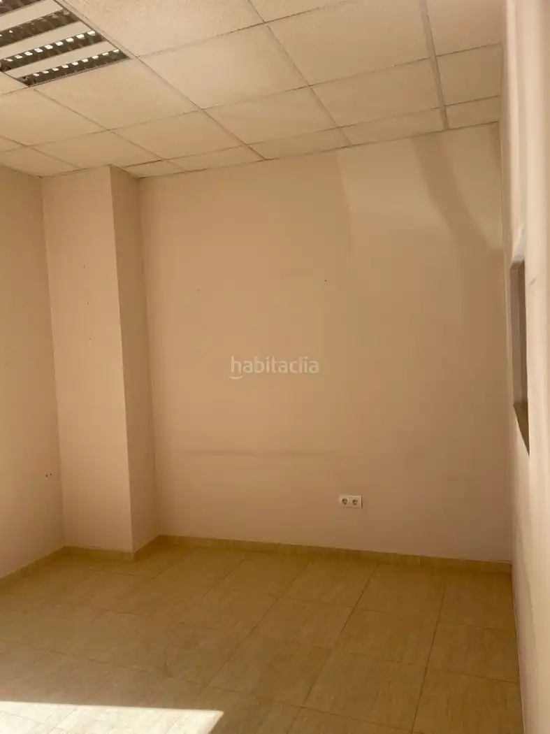 Business premises to rent in Plaza Colón 3, imagen 5