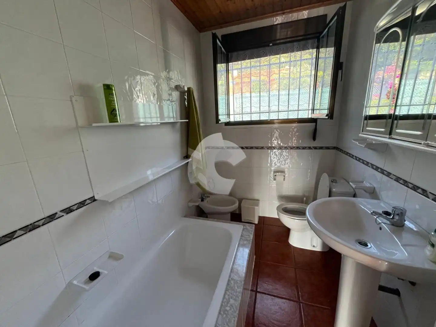 Bathroom of Houses for sale in Muros  with Heating and Private garden
