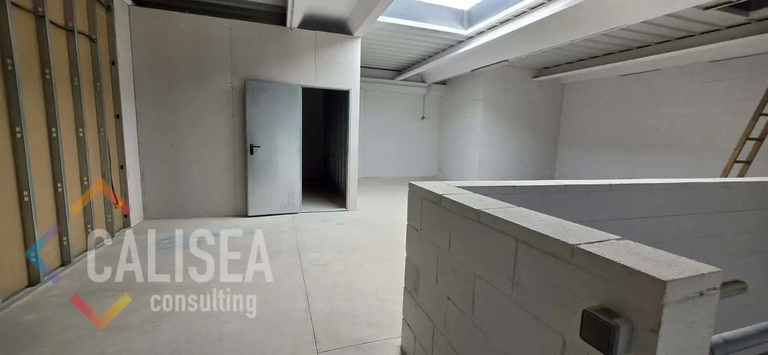 Industrial building to rent in Carrer del Doctor Almera 76, imagen 5