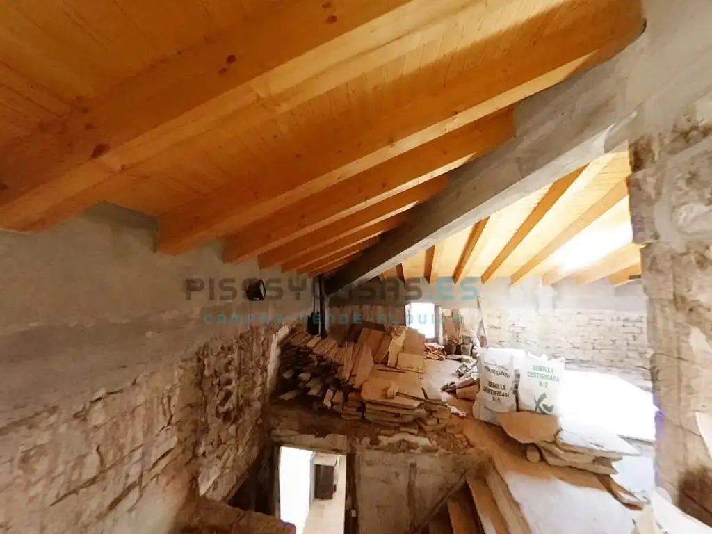 Casa o xalet en venda en Uncastillo