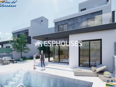 Villa avec balcon à vendre à Pilar de la Horadada ciudad