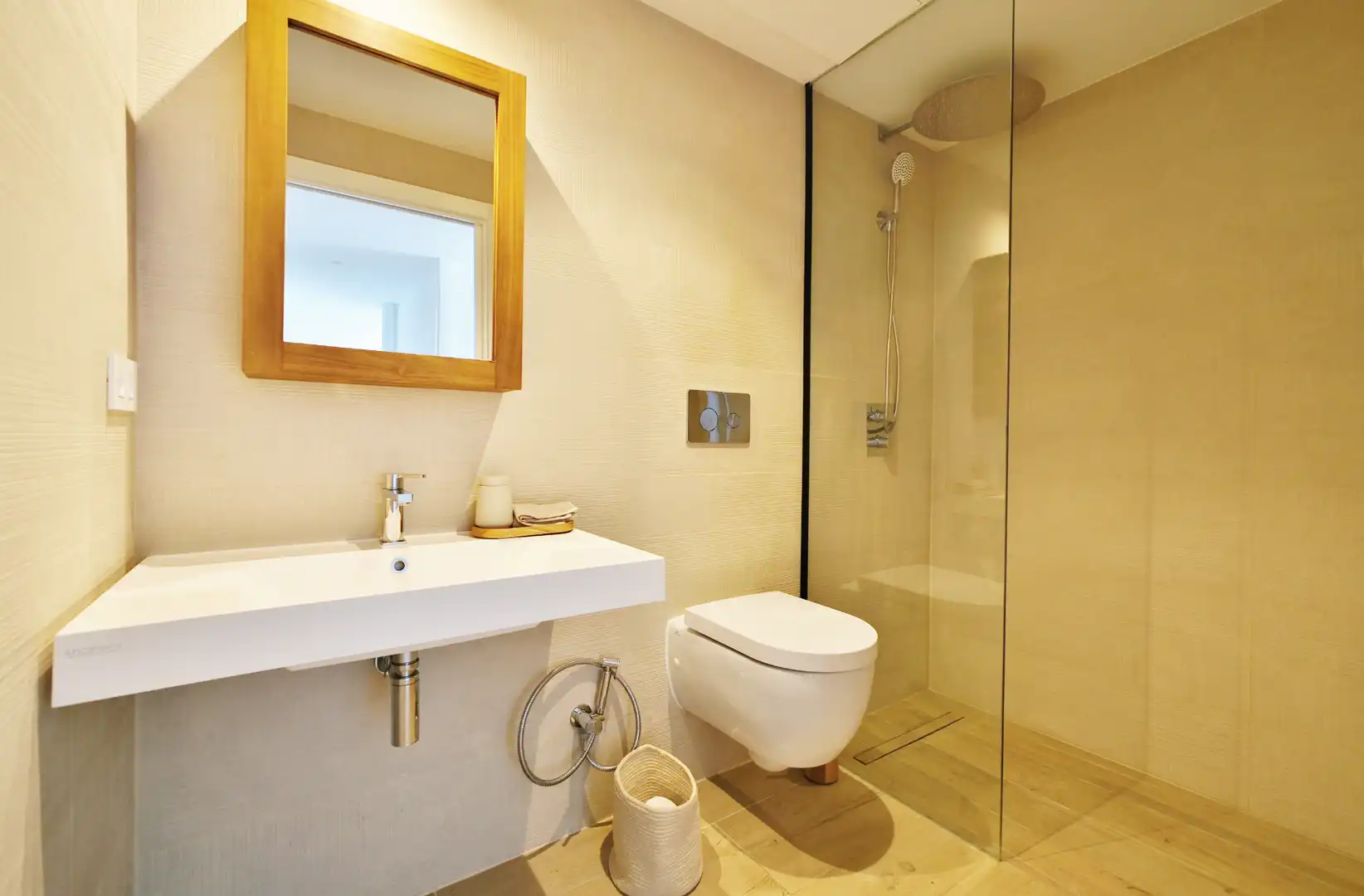 Baño de Apartamento de alquiler en Sagunto / Sagunt con Aire acondicionado, Calefacción y Terraza