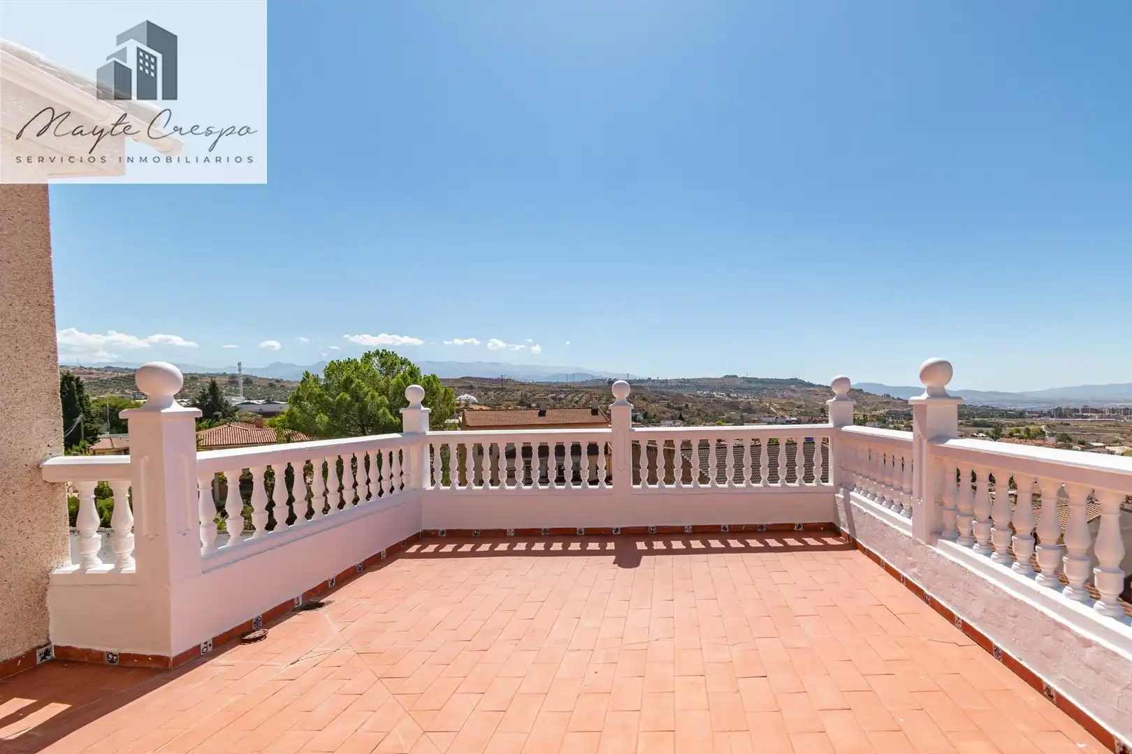 Terraza de Casa adosada en venta en Jun con Terraza, Amueblado y Alarma