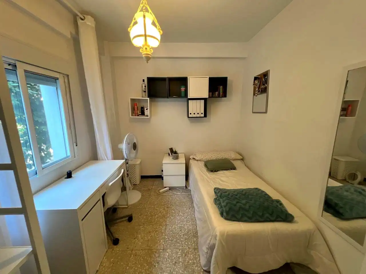 Flat for rent in Segre, El Plantinar – Avda. La Paz - El Juncal