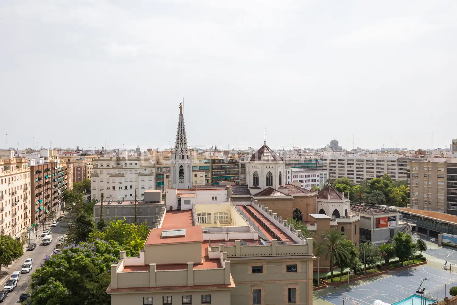 Vista exterior de Piso en venta en Valencia con Aire acondicionado, Calefacción y Amueblado