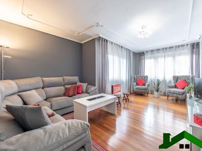 Living room of Flat for sale in Bilbao   with Terrace