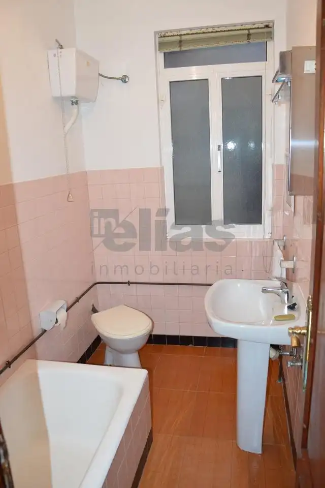 Bathroom of Houses for sale in Laxe