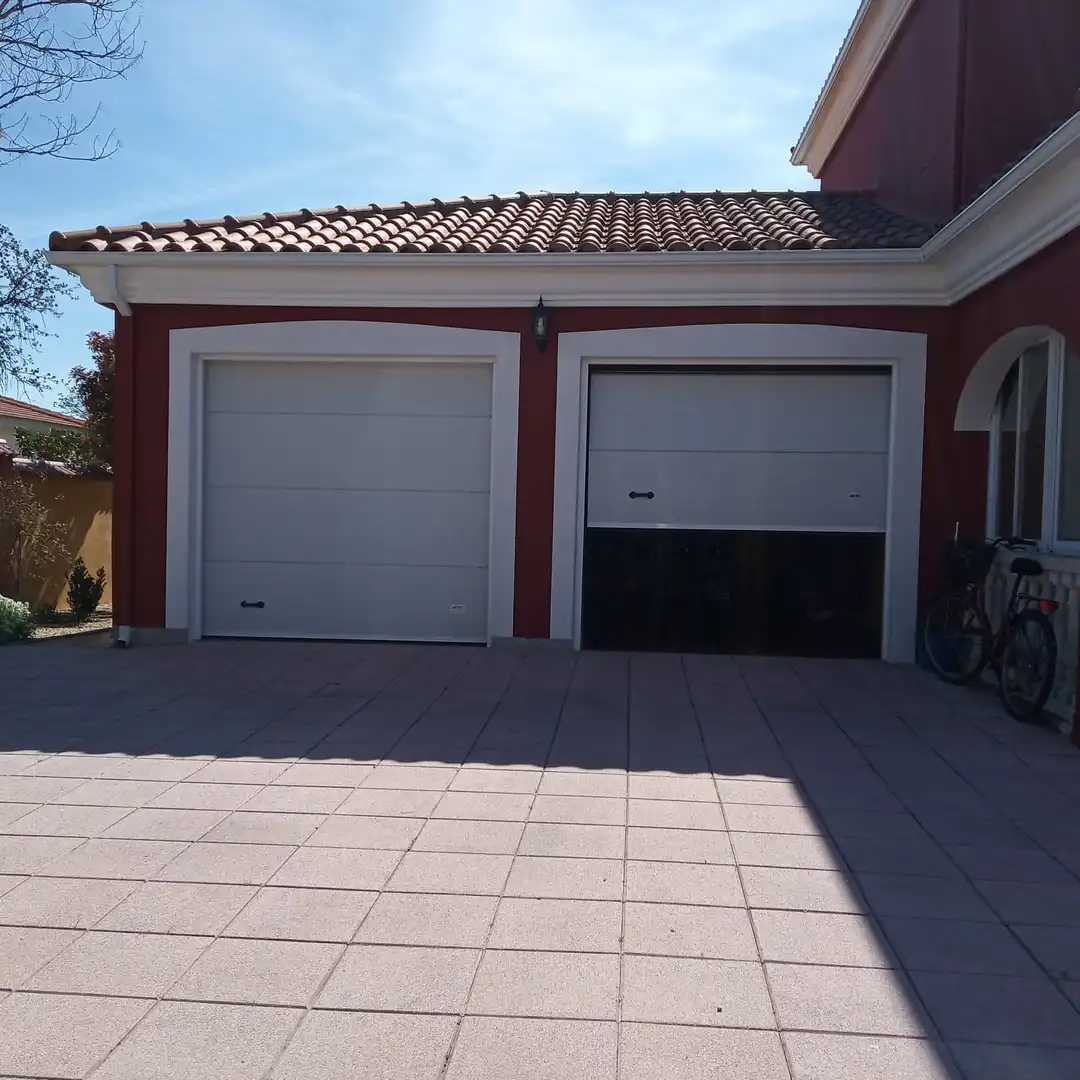 Parking de Casa o chalet en venta en Buenavista con Calefacción, Jardín privado y Parquet