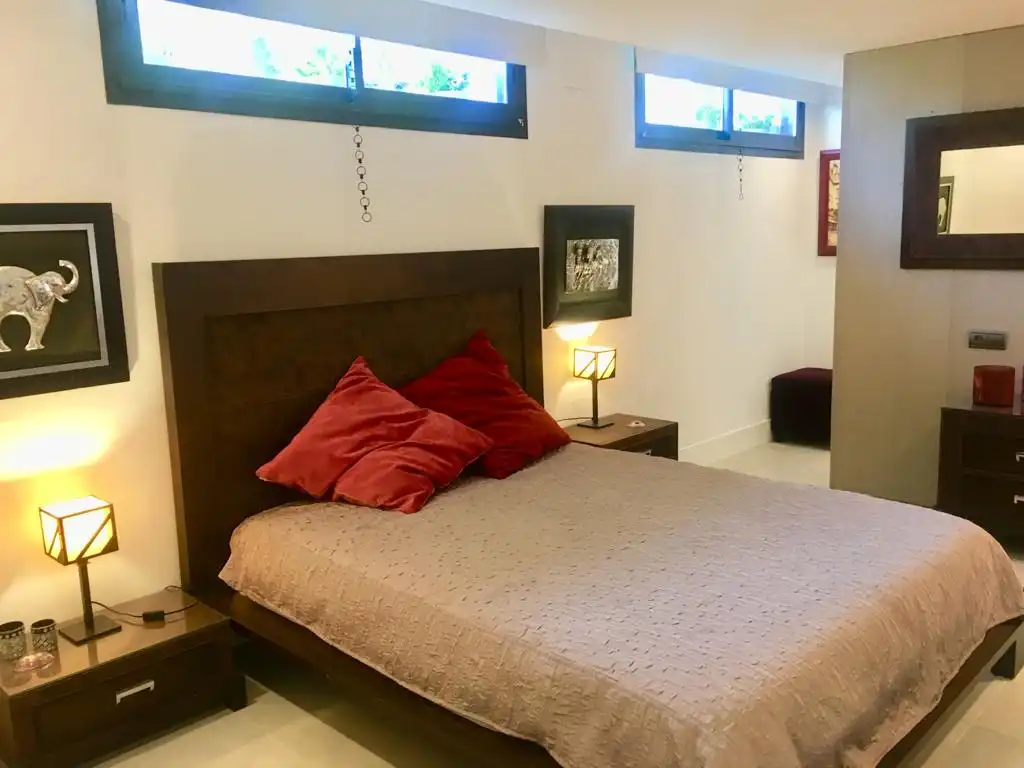 Bedroom of Houses for rent in Estepona  with Air Conditioner, Private garden and Swimming Pool