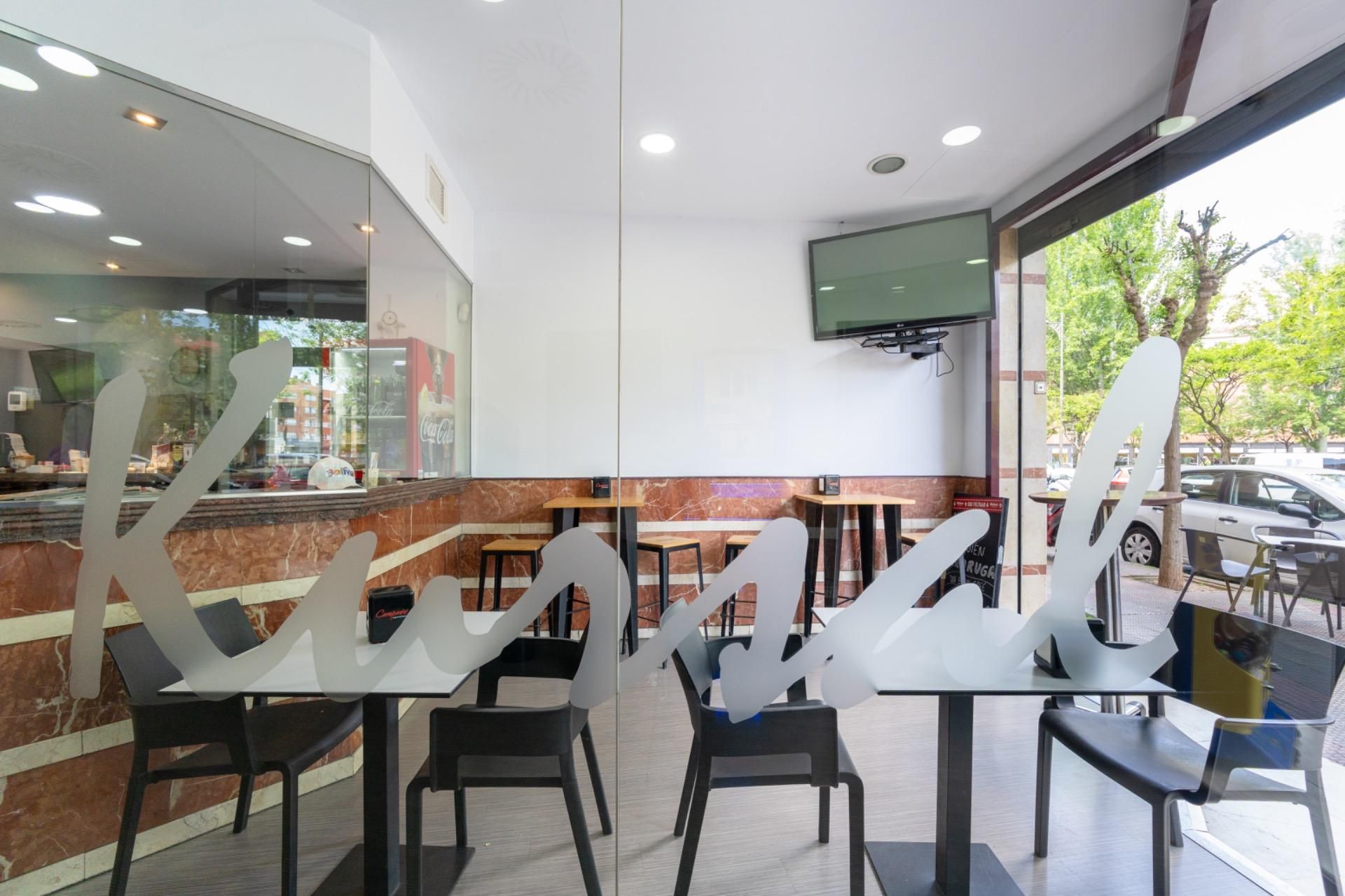 Premises for sale in  Logroño  with Air Conditioner and Furnished