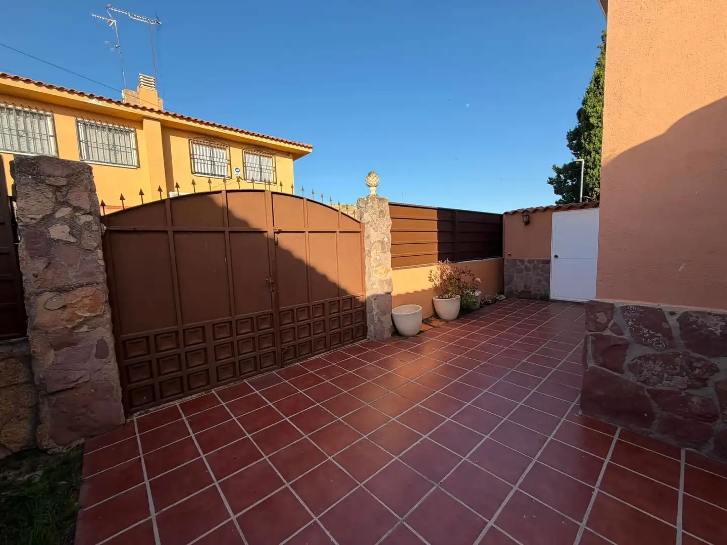 Terrace of Houses for sale in Ontígola  with Air Conditioner, Heating and Private garden