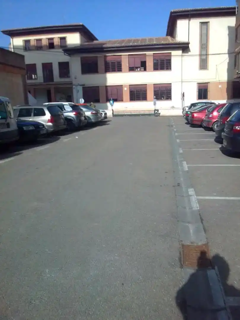 Parkplatz von Wohnung zur Miete in Calatayud mit Schwimmbad und Balkon