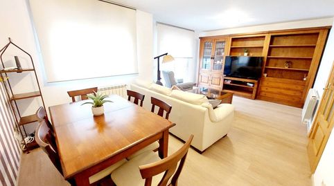 MAGNIFICO CHALET EN VENTA CON PISCINA COMUNITARIA EN LA ZONA DEL PARQUE DE LA PAZ!!, imatge 3