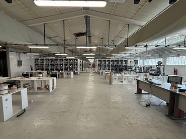 Nave industrial in affitto a Nord