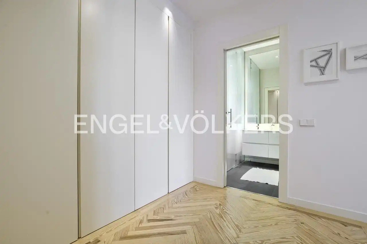 Piso de alquiler en Madrid con Aire acondicionado, Calefacción y Jardín privado