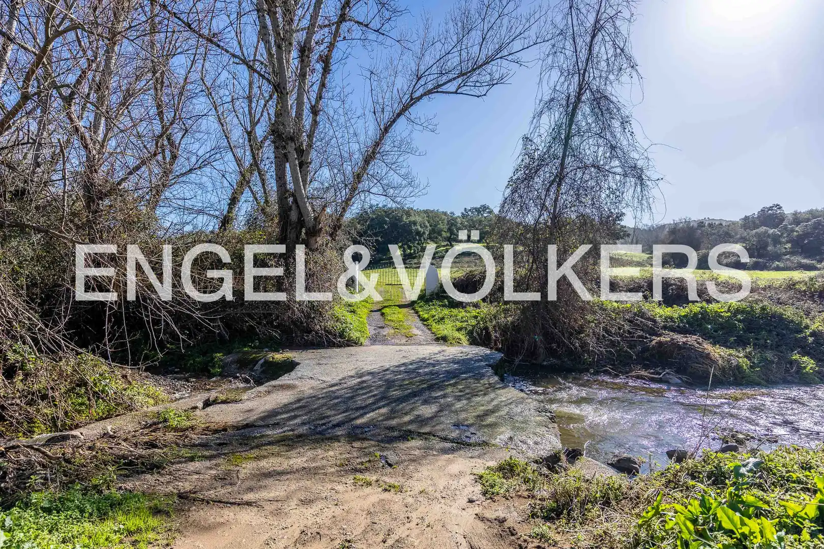 Casa o chalet en venta en Cortegana con Calefacción, Jardín privado y Trastero