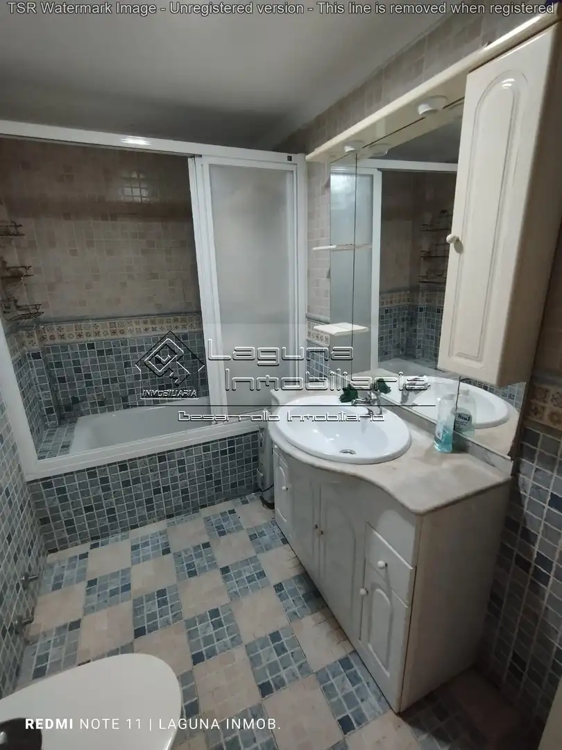 Baño de Piso en venta en Cádiz con Terraza