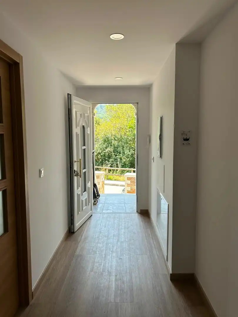 Casa o chalet de alquiler en Lugo con Calefacción, Jardín privado y Parquet
