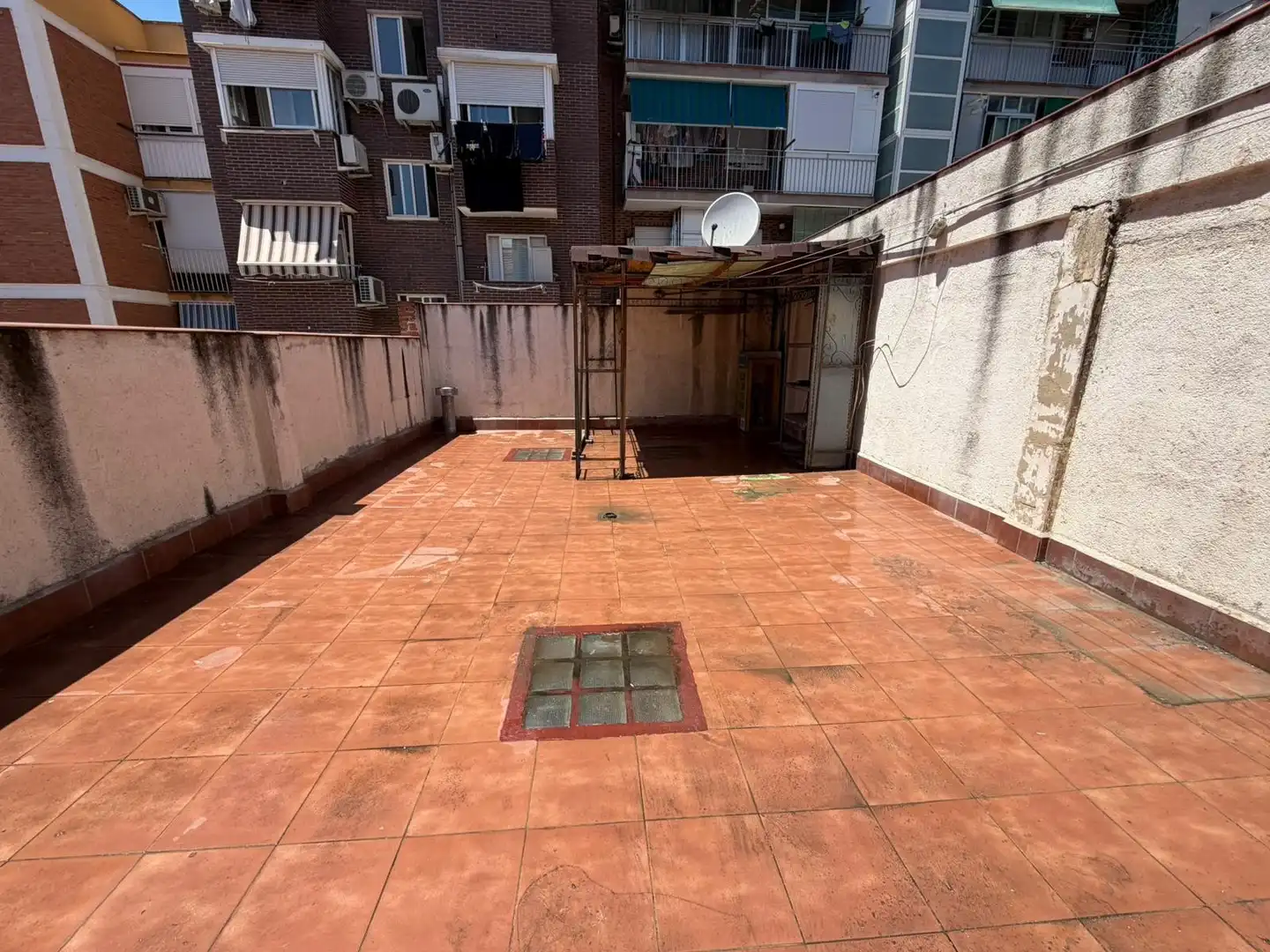 Terrassa de Pis en venda en Madrid amb Calefacció