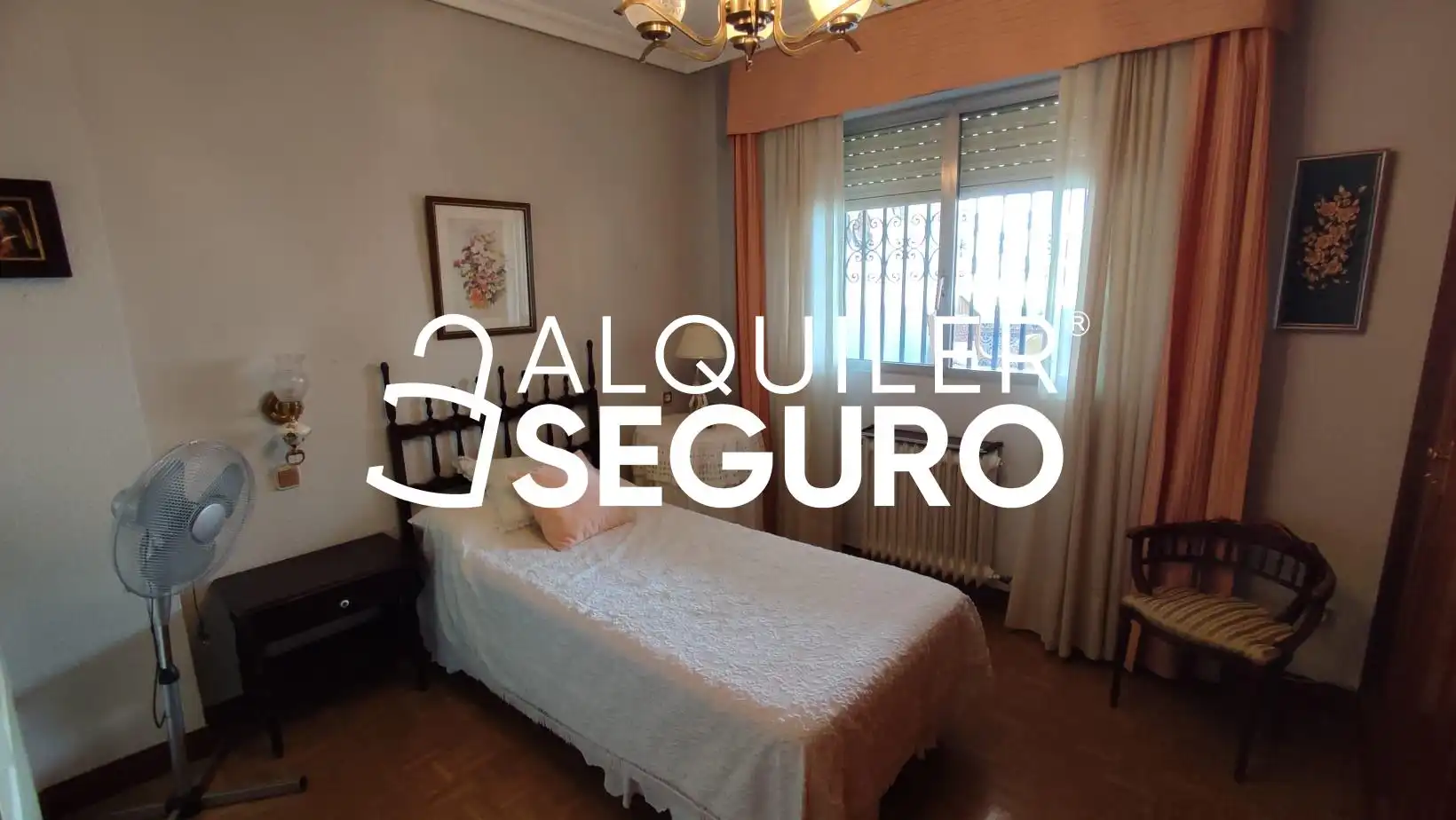 Habitación de Piso de alquiler en Madrid con Calefacción, Terraza y Amueblado