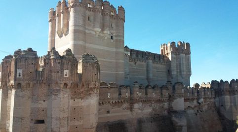 Foto 3 von Residential zum Verkauf in Avenida de Juan Carlos I, Coca, Segovia