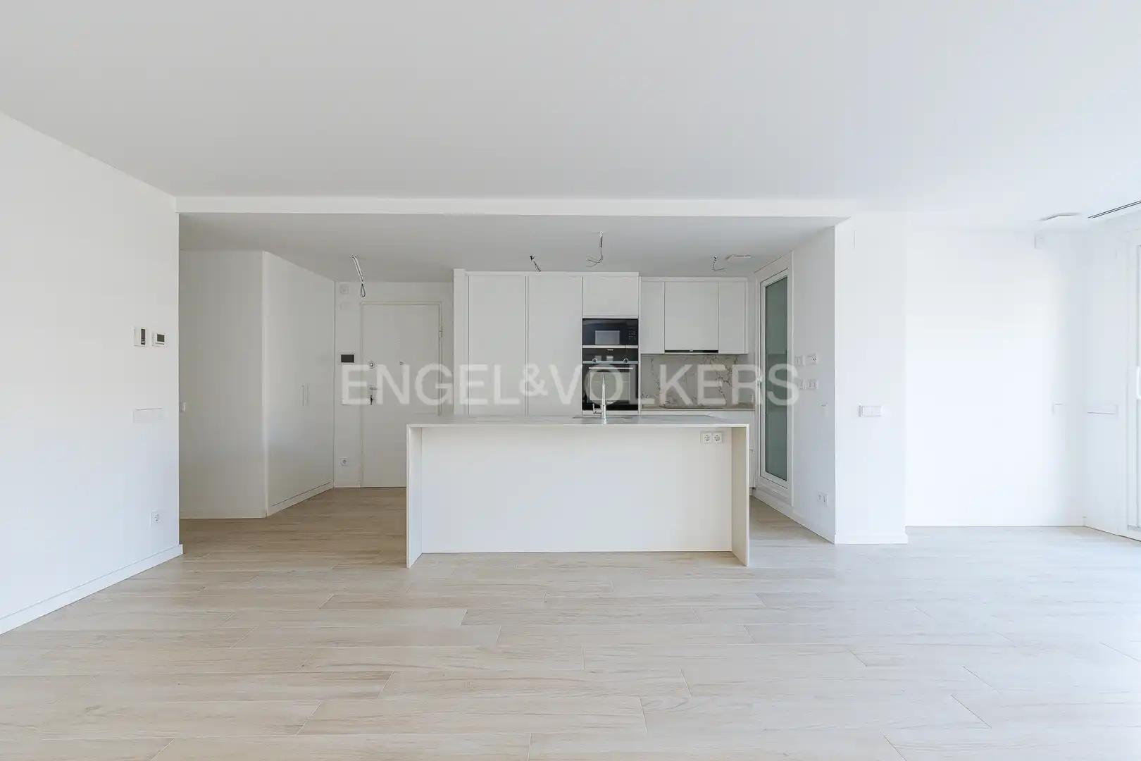 Küche von Wohnung zur Miete in La Moraleja mit Klimaanlage, Heizung und Privatgarten