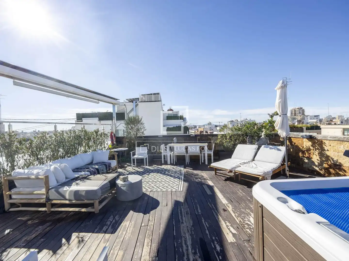 Terrasse von Dachboden zum Verkauf in Valencia del Ventoso mit Klimaanlage, Terrasse und Balkon