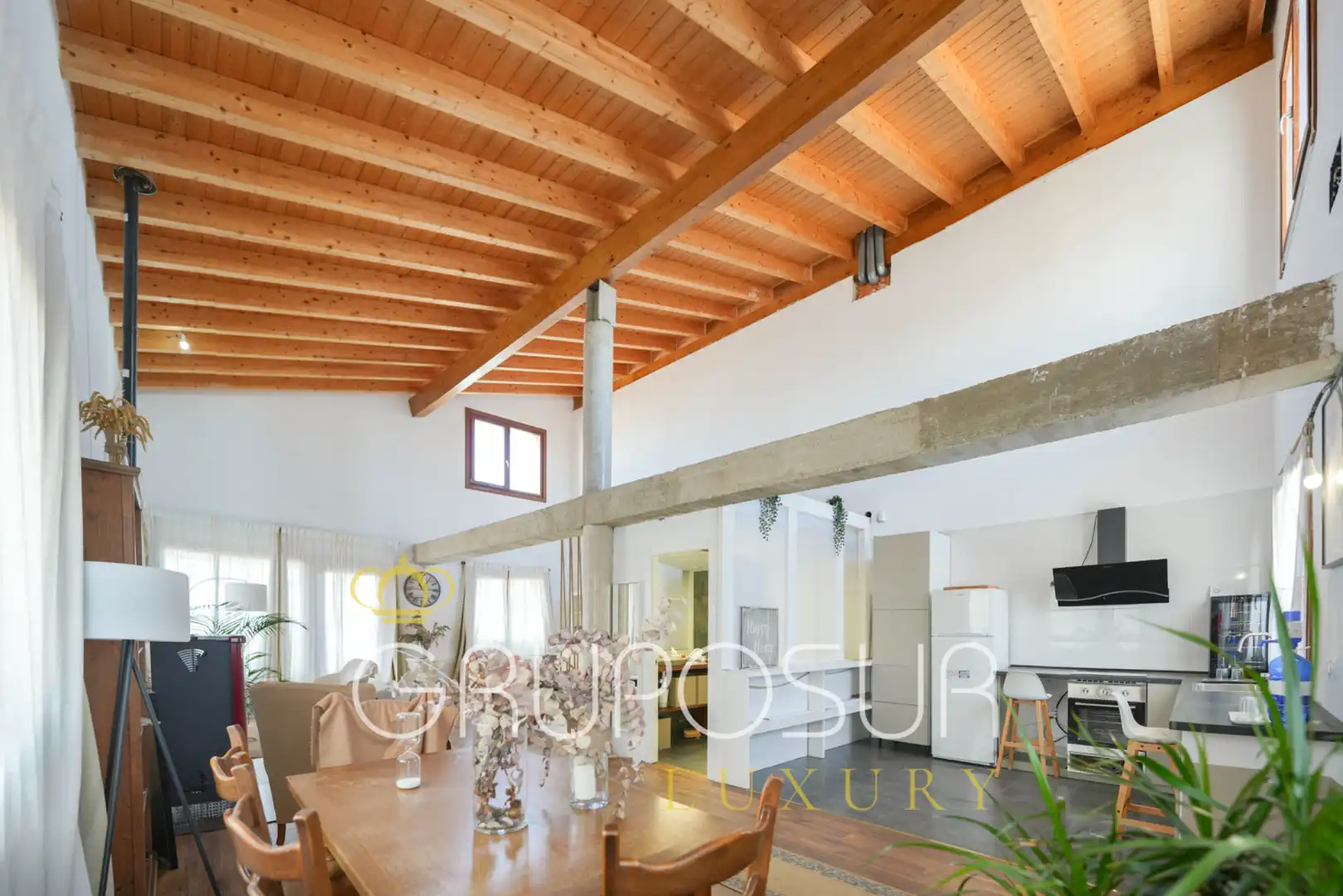 Esszimmer von Einfamilien-Reihenhaus zum Verkauf in Valladolid mit Klimaanlage, Heizung und Terrasse