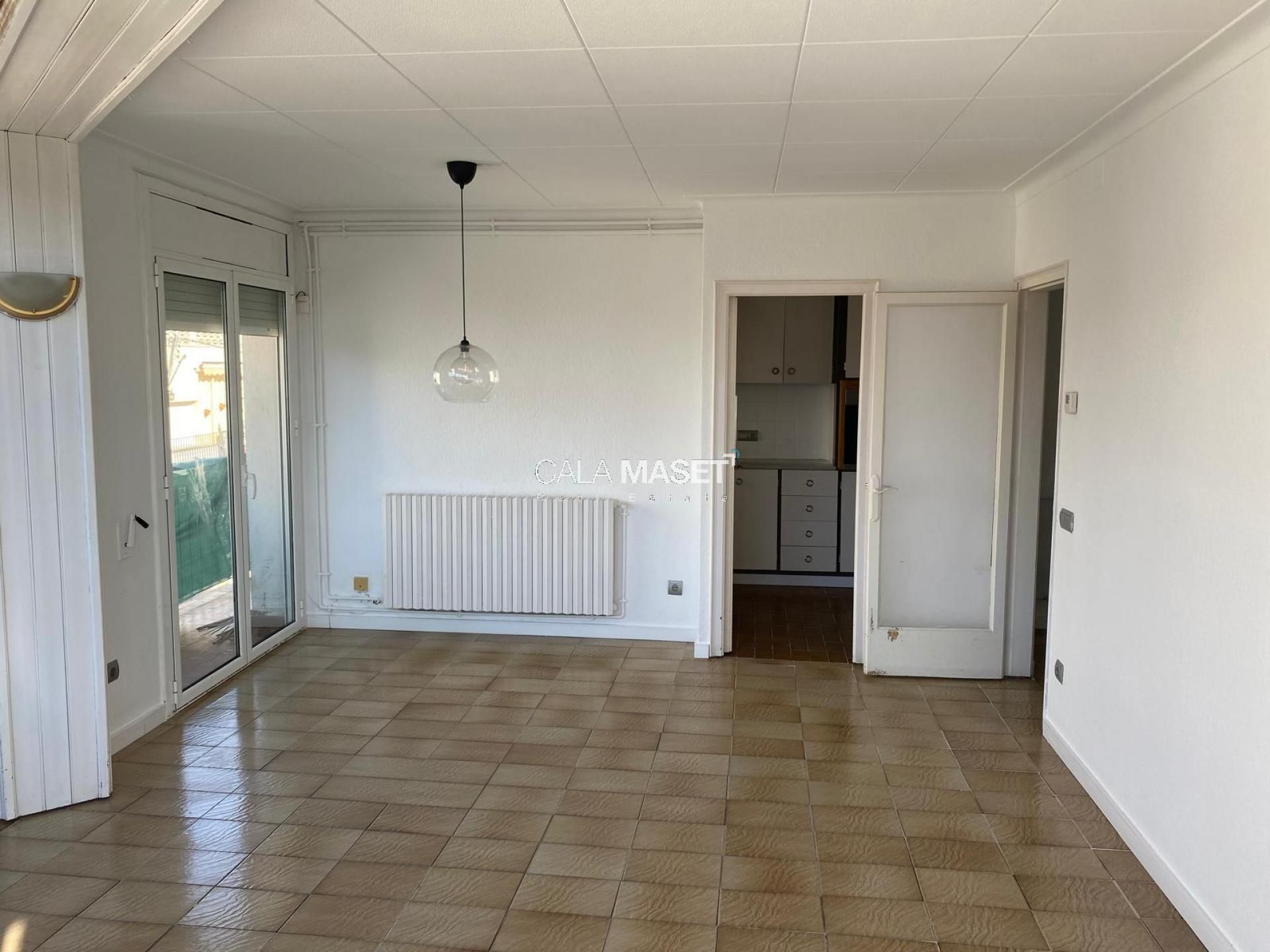 Living room of Apartment for sale in Sant Feliu de Guíxols  with Heating, Terrace and Balcony