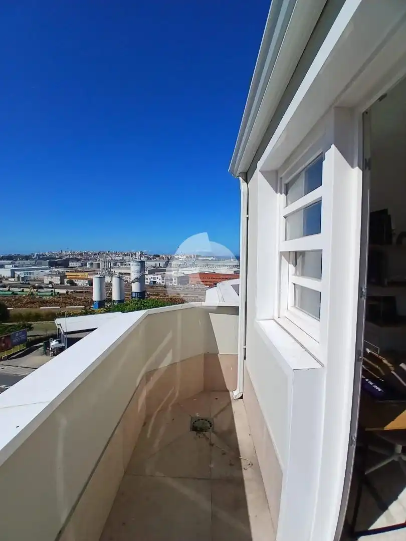 Terrassa de Pis en venda en A Coruña Capital  amb Calefacció, Terrassa i Balcó