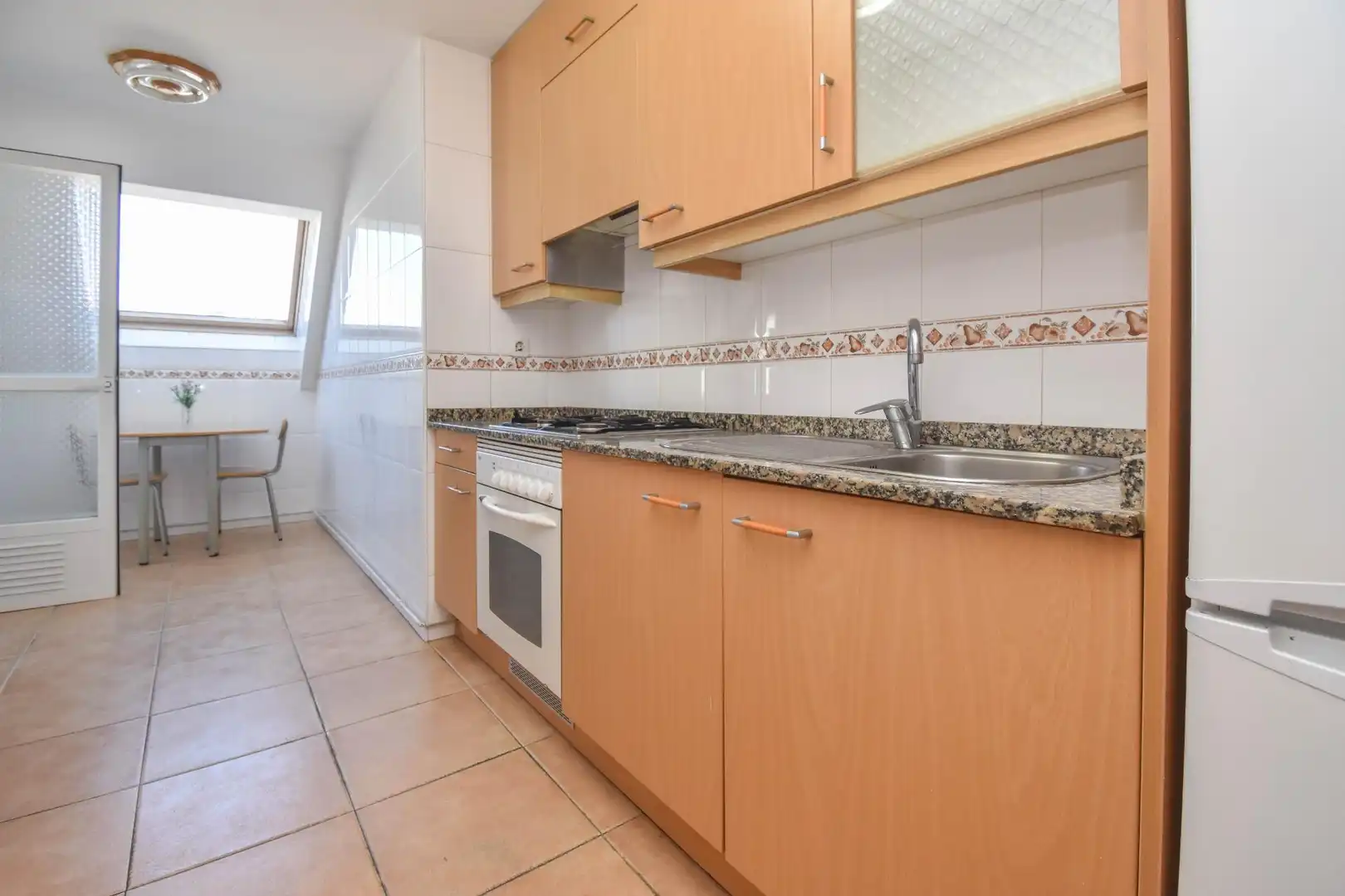 Kitchen of Flat for rent in Culleredo  with Heating, Storage room and Balcony