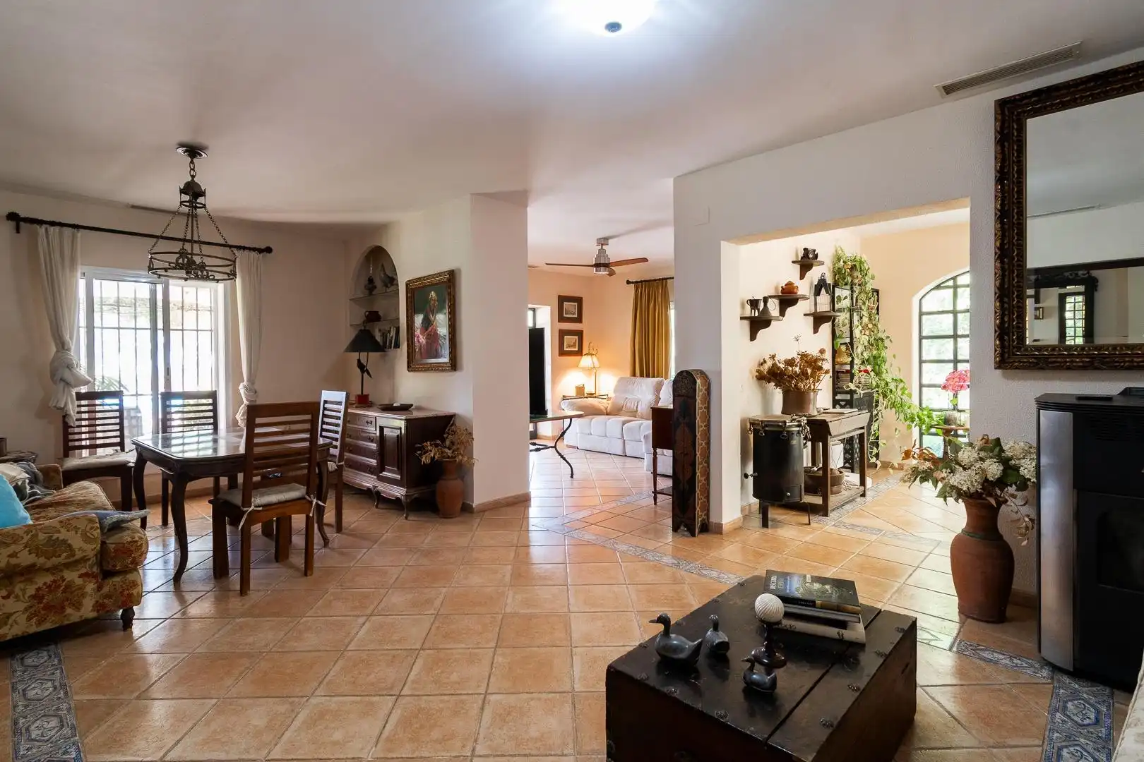 Sala de estar de Casa o chalet de alquiler en El Retiro - Parque Atlántico - Ronda este