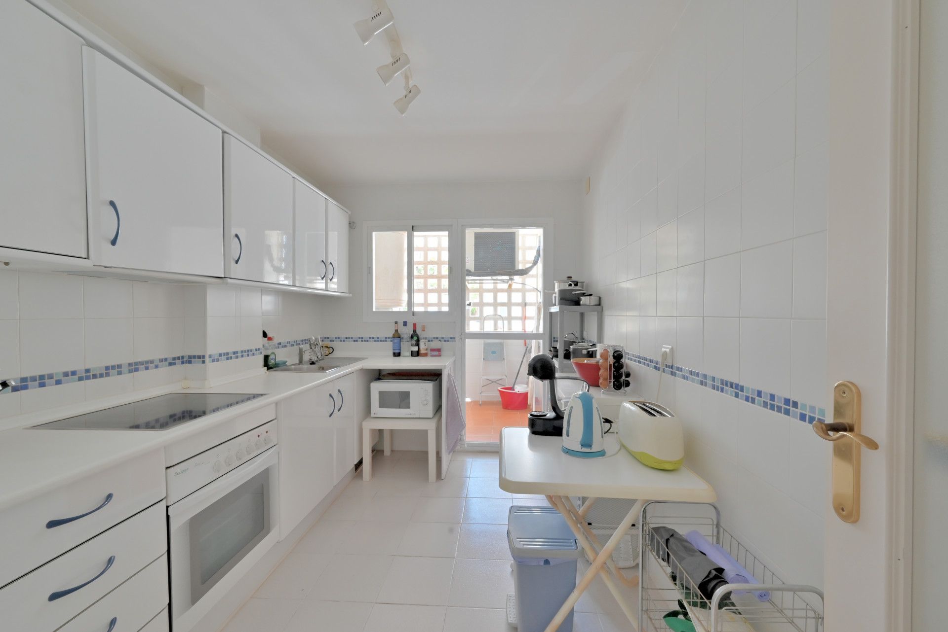 Kitchen of Apartment for sale in Mijas  with Air Conditioner, Terrace and Swimming Pool